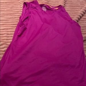 Danskin Now active wear